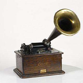 File:Phonograph 1905.jpg
